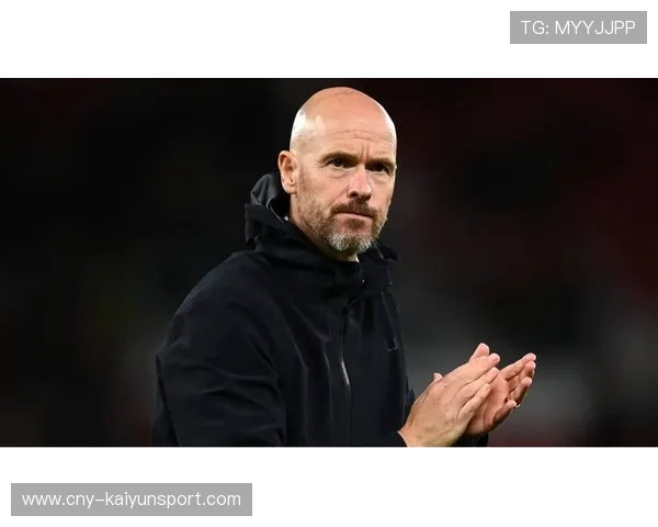 药厂新帅带队9人3-1取首胜，滕哈格11打10被绝平陷困境，滕哈格战术